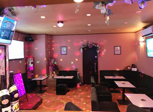 在庫複数 店舗 テーブル 飲食店 カフェ スナック カラオケ ラウンジ キャバ 渋谷キャバクラ ロイヤルカフェ （ROYAL CAFE） | キャバクラ