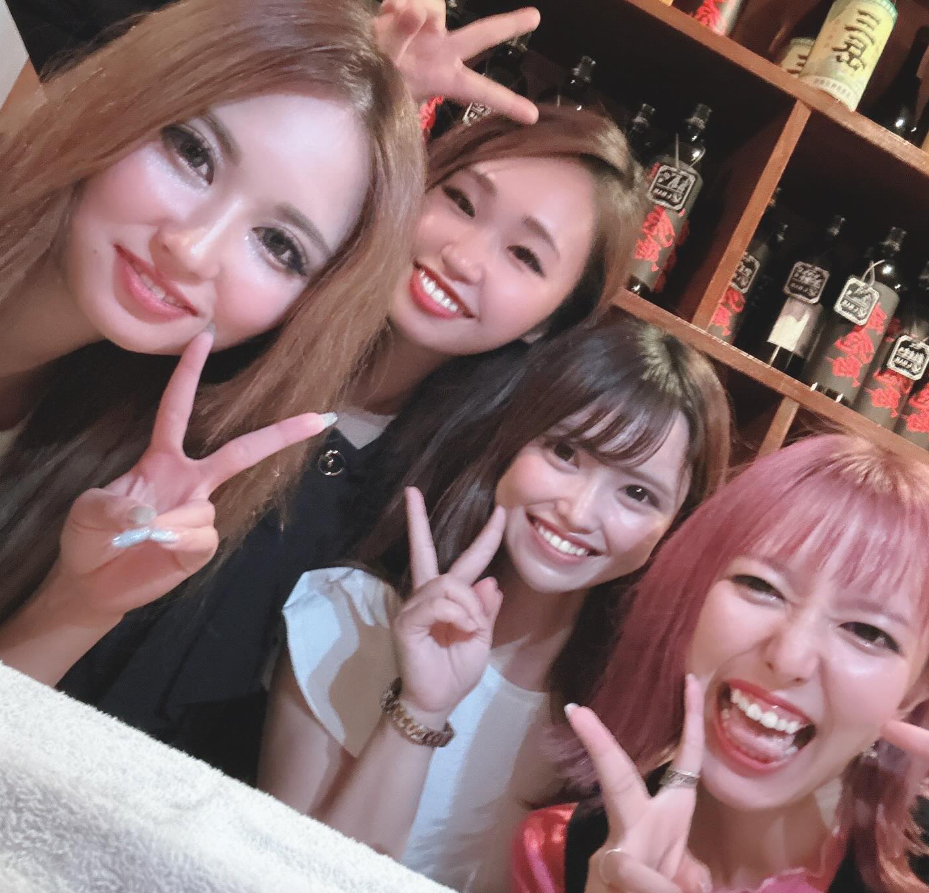 静岡県掛川で飲んで笑って楽しむ！ガールズバー・カラオケバー